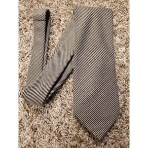 Giorgio Armani Mens Silk Tie Striped